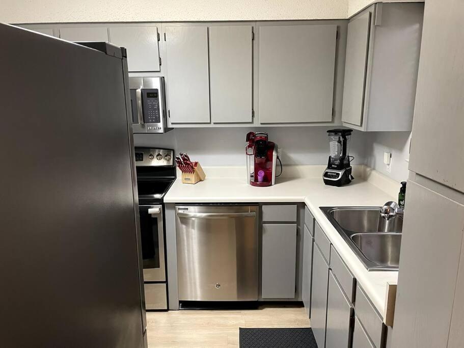 Modern 2 Bedroom Townhome Minutes From The Beach!! Fort Walton Beach Exteriör bild